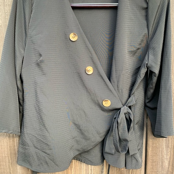 Charcoal gray wrap top - Picture 3 of 5